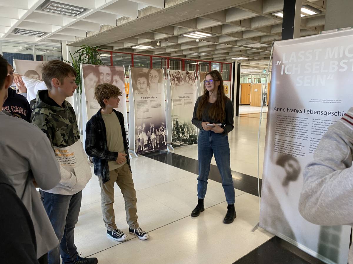 Ausstellung Anne Frank | BRG Wörgl