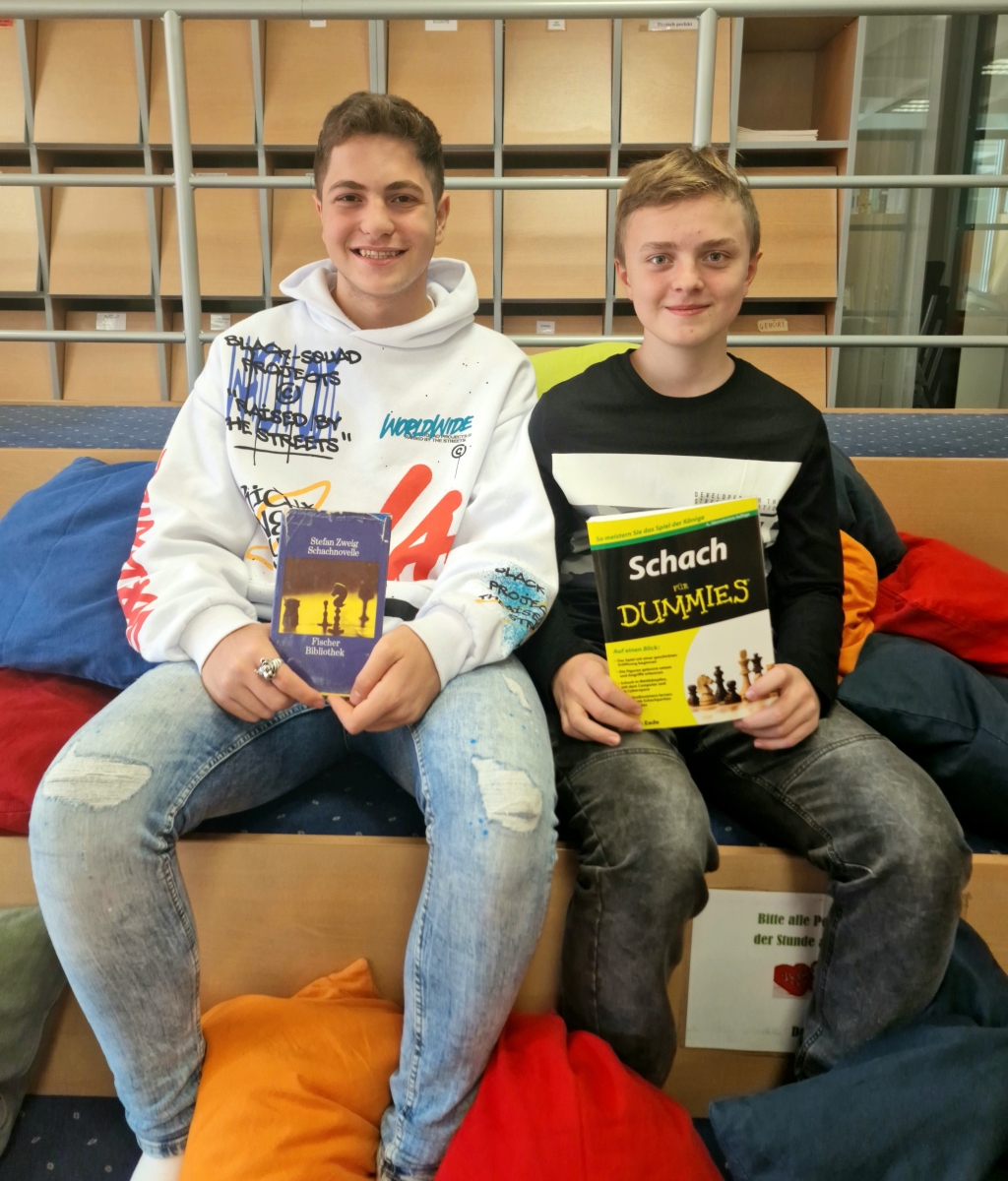 Schulbibliothek, Team BRG 5a: Sami und Berci | BRG Wörgl