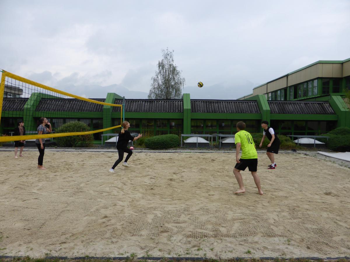 Sporttag Juni 2023 | Spikeball und Volleyball | BRG Wörgl