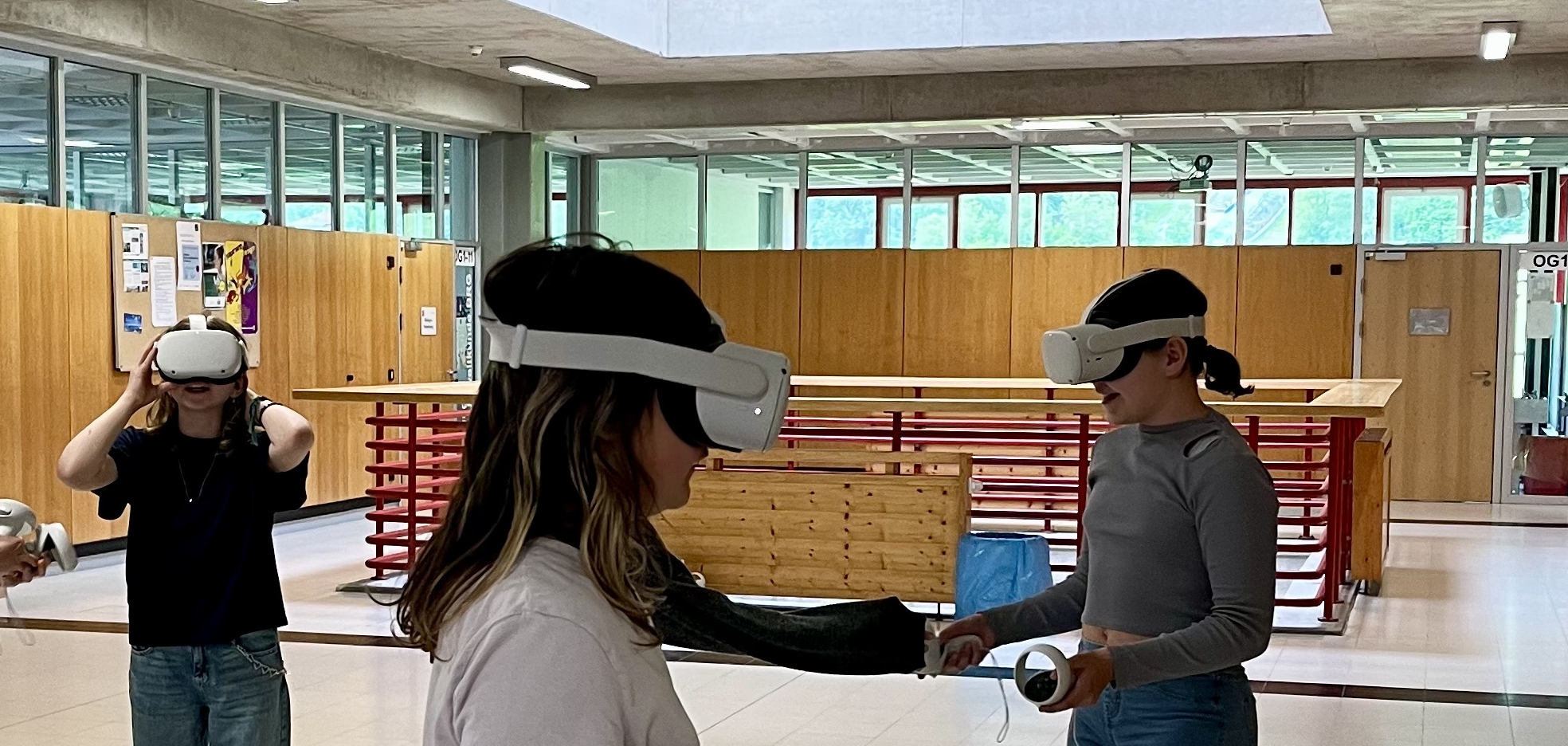 Virtuelle Welten hautnah erleben – Digitale Grundbildung in Aktion