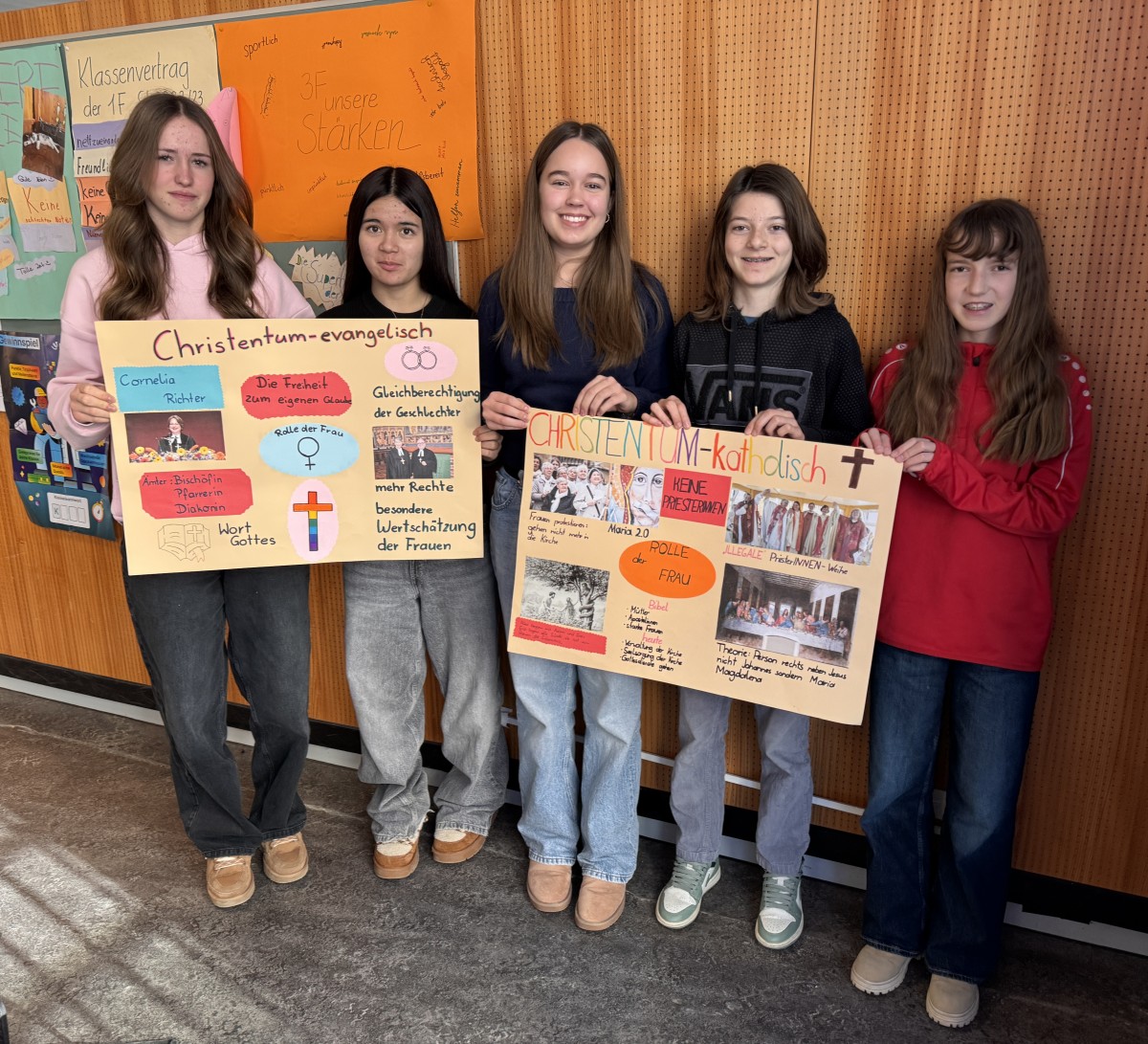 Frauen in den Weltreligionen | BRG Wörgl